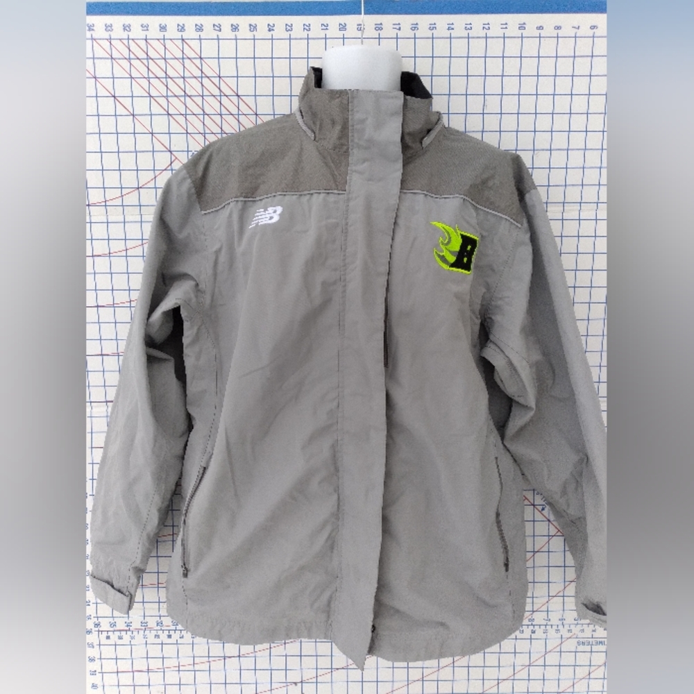 New balance jacket